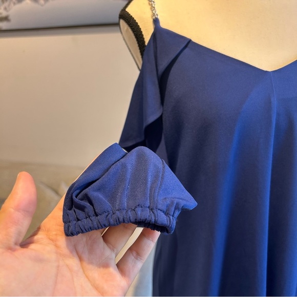 Michael Kors size S blue top - Picture 3 of 9